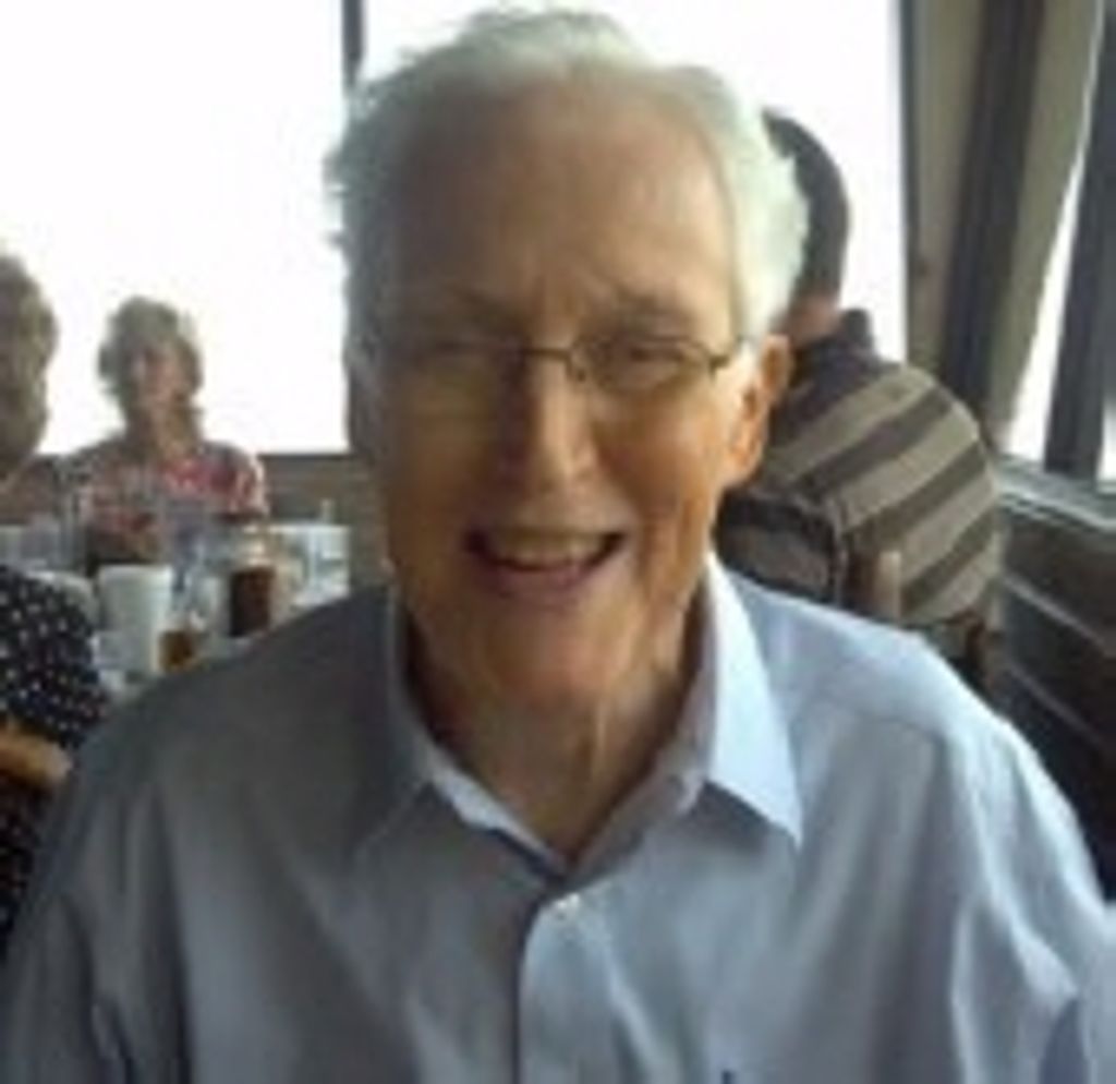 Gary G Elmore
