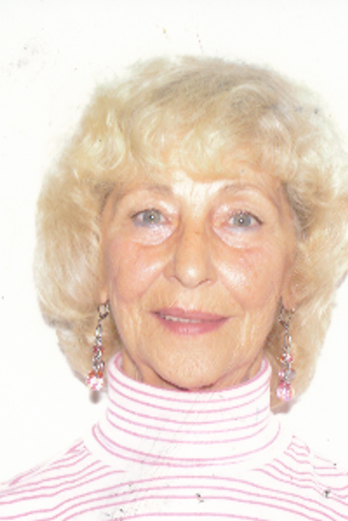 Arlene J. (Hunter) Damon Profile Photo