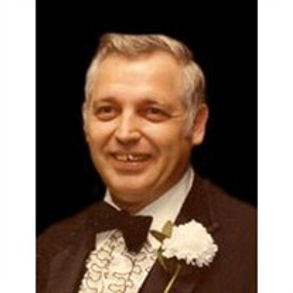 Gunn, Kenneth