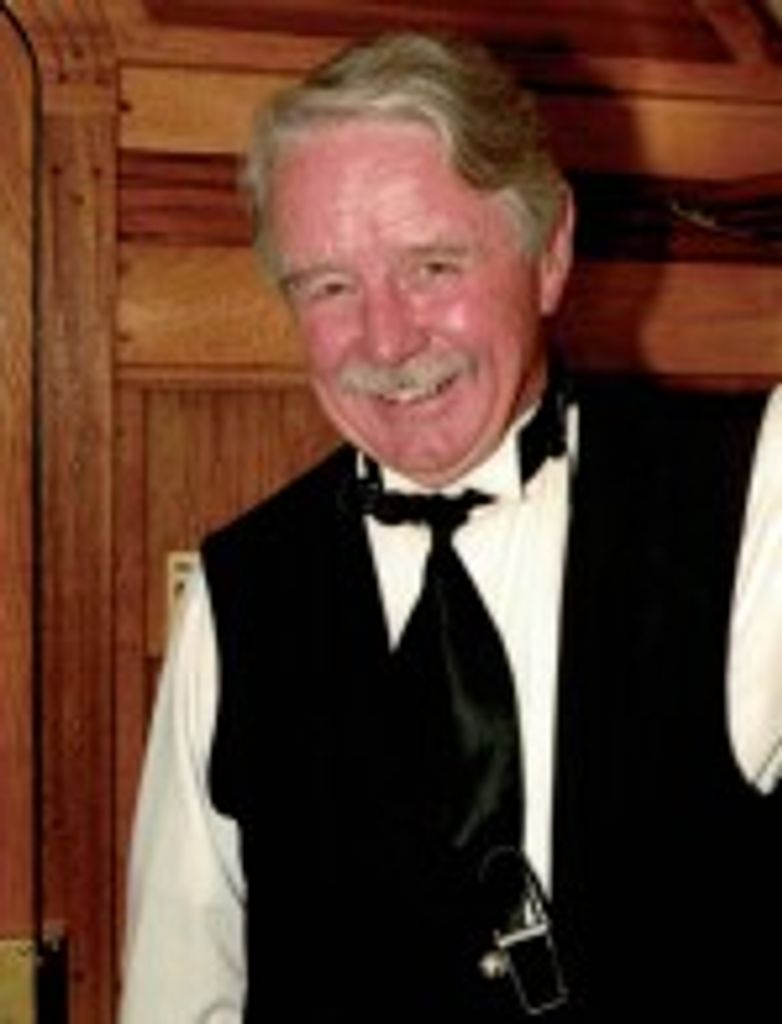 Edward Simons Profile Photo