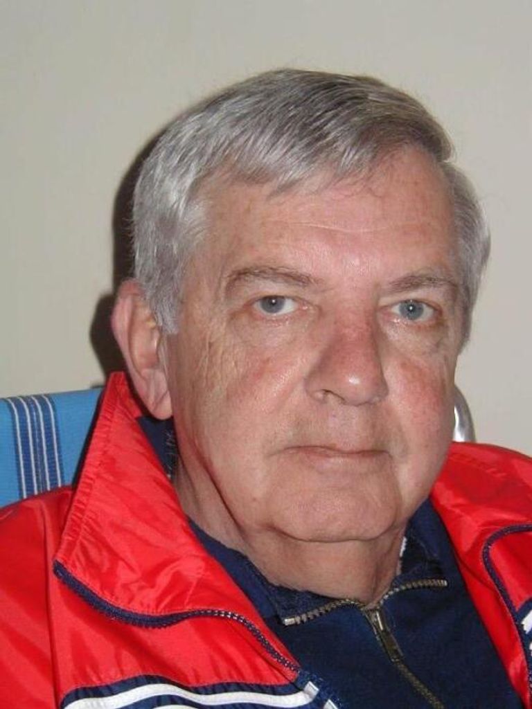 Earl L Hartung Profile Photo