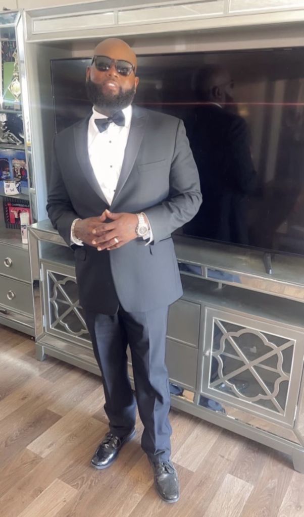 Mr. Calvin Demond Tate