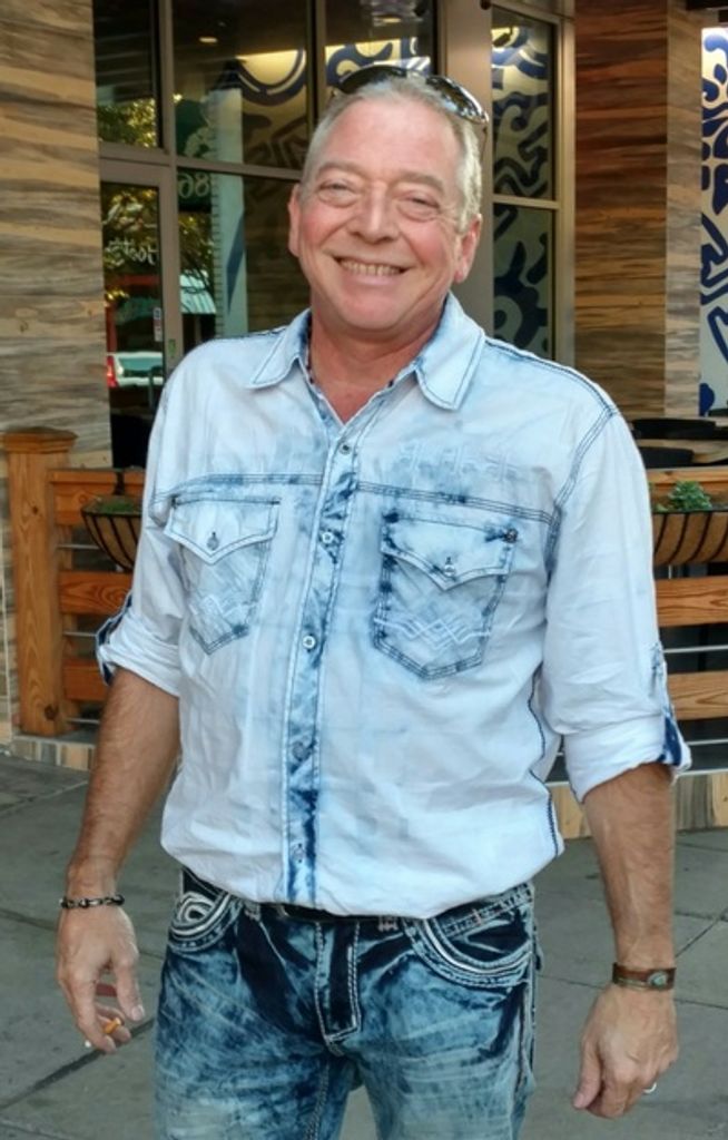 Rick Searcy Profile Photo