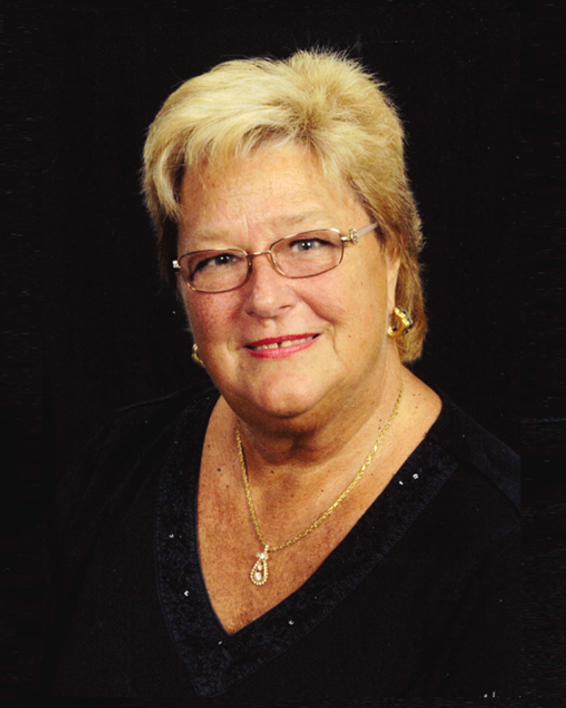 Bonnie Hall Lusink Profile Photo