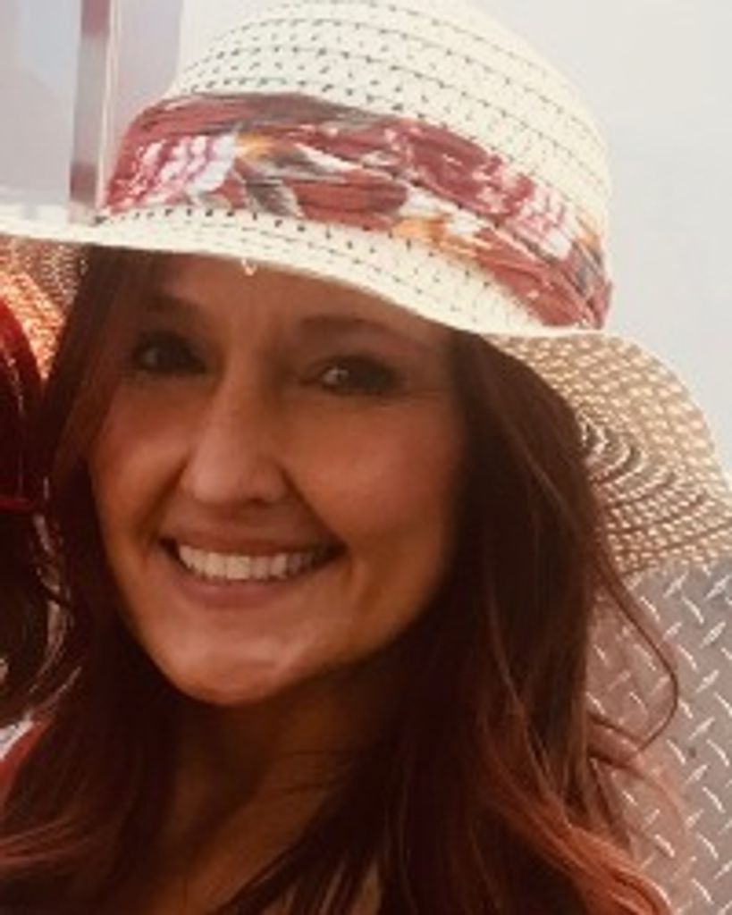 Christina Wakefield Profile Photo