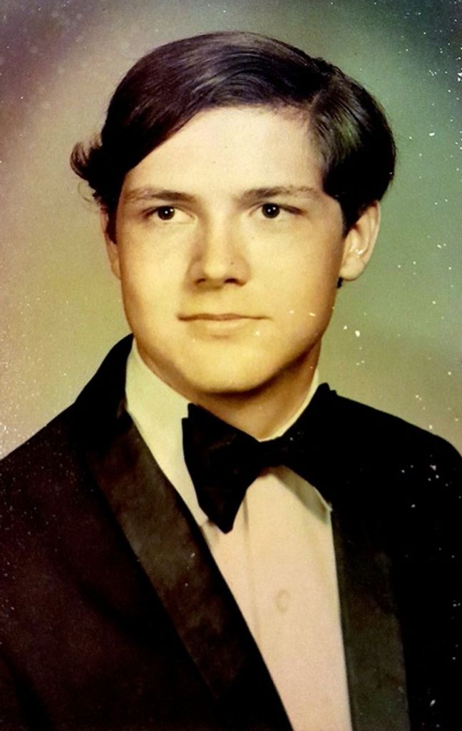 Charles Edward Desplas, Jr. Profile Photo