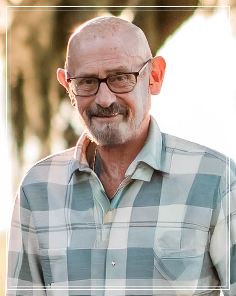 Bernard Lee Fox Profile Photo