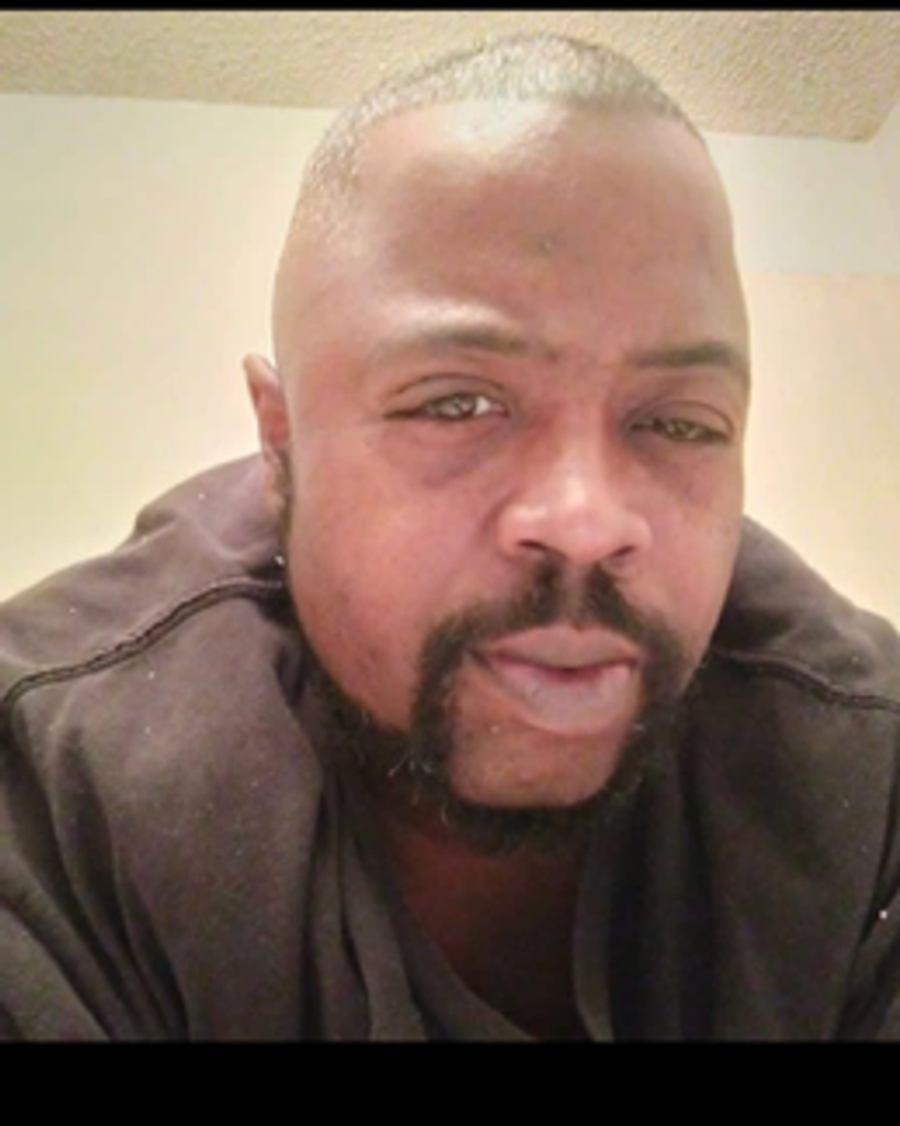 Robin Lamont Chism Profile Photo