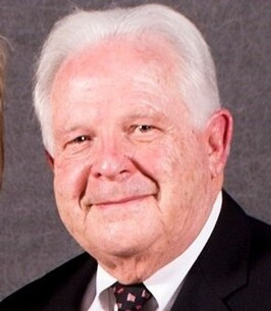 Thomas Hicks Profile Photo