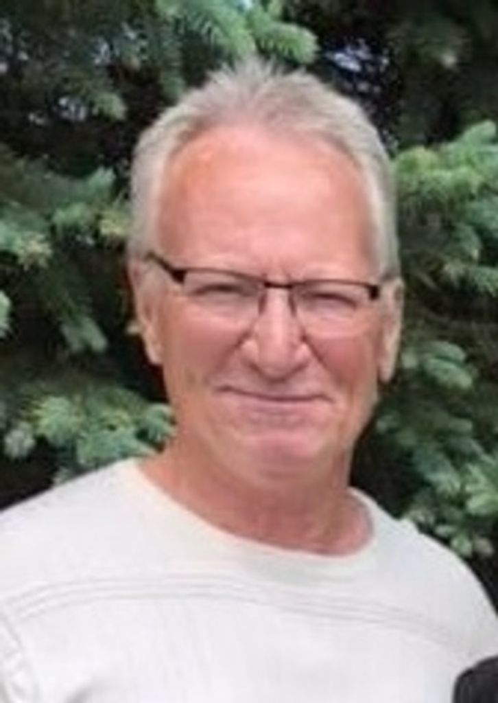 William "Bill" M Ladwig Profile Photo