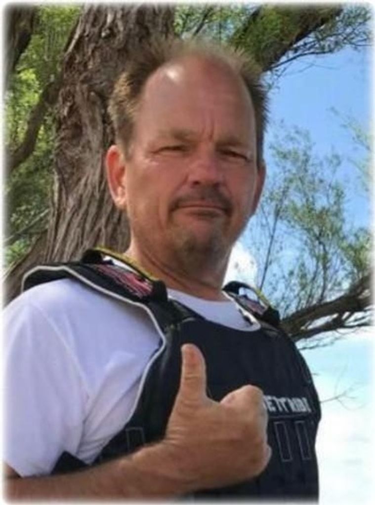 Shannon "Shaun" Lee Compton