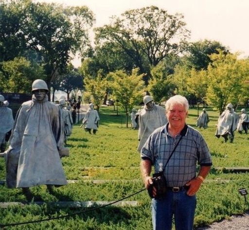 Richard D. Casaus photo gallery thumbnail 5 of 94