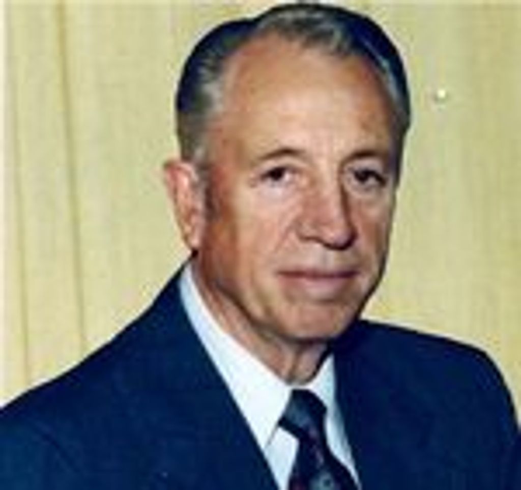 Reed Lowe Profile Photo