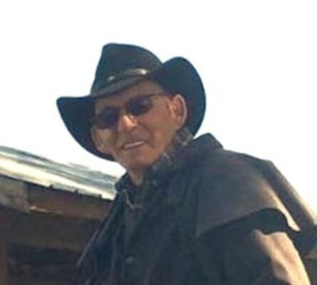 Danny Elks Profile Photo