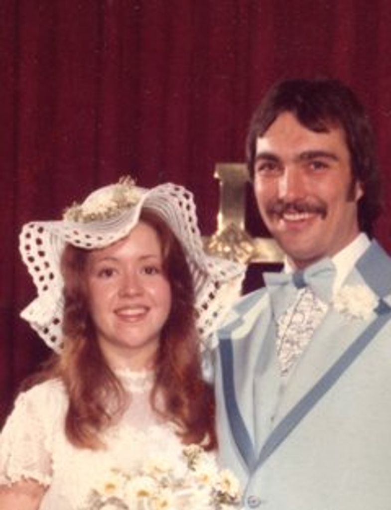 Janis Marie (Henning)  Michaelis