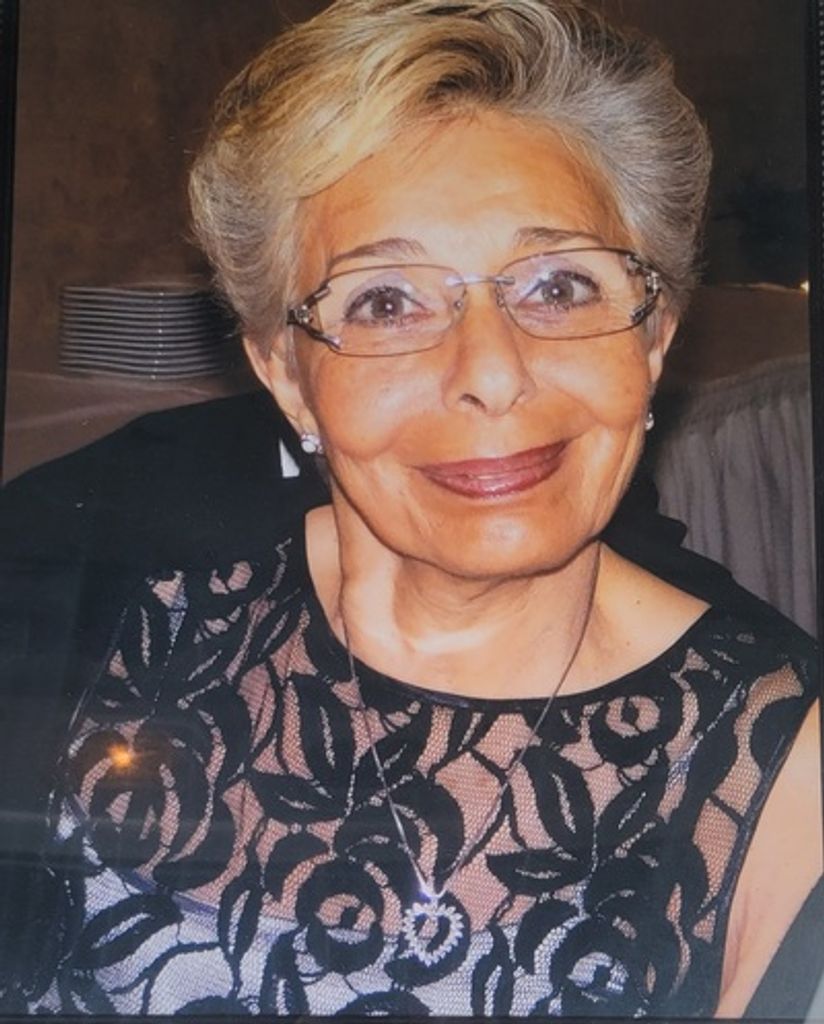 Madeleine A Arzoumanian