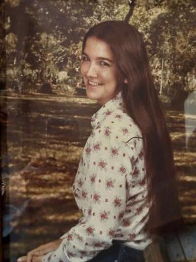 Elizabeth Scallan Riche' Profile Photo