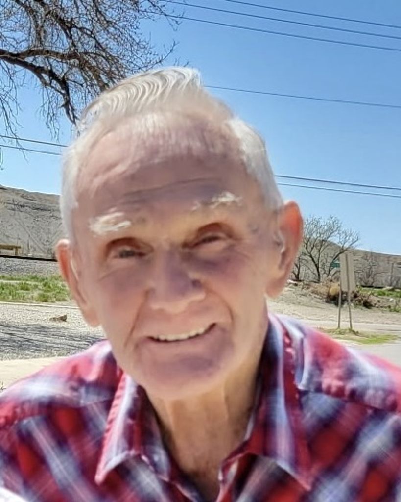 Clark J Riches Profile Photo