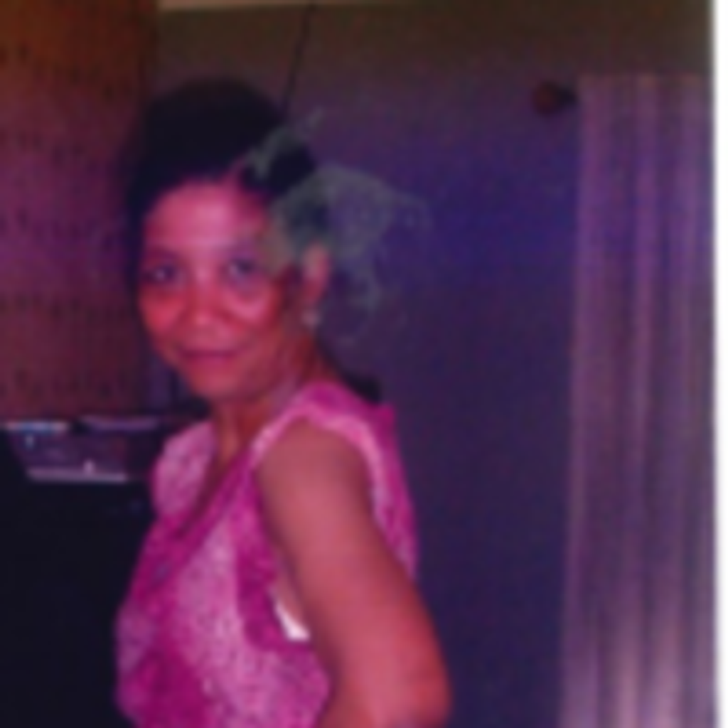 Tenola Tarr Profile Photo
