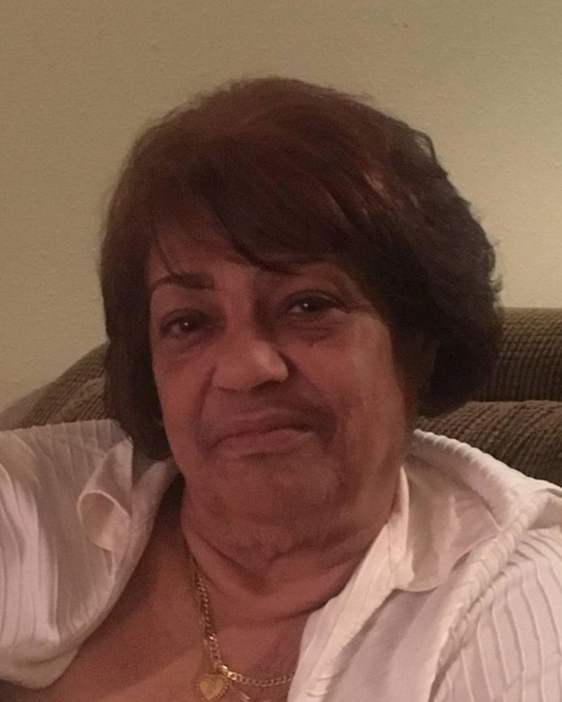 Mrs. Fiordaliza Rojas Monge Profile Photo