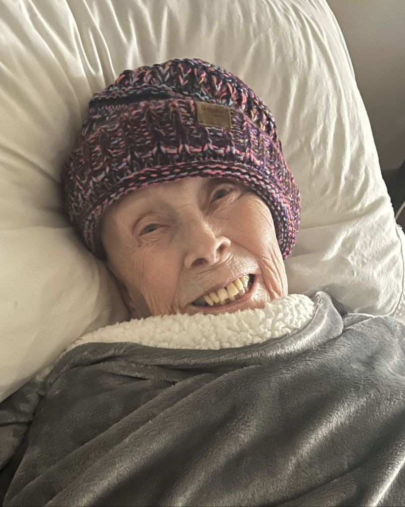 Joyce "Mammy" F. Gromis