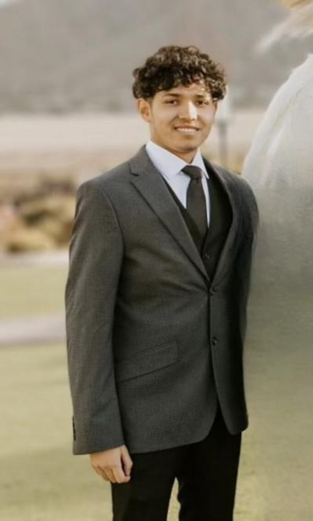 Fernando Flores Garibay Profile Photo