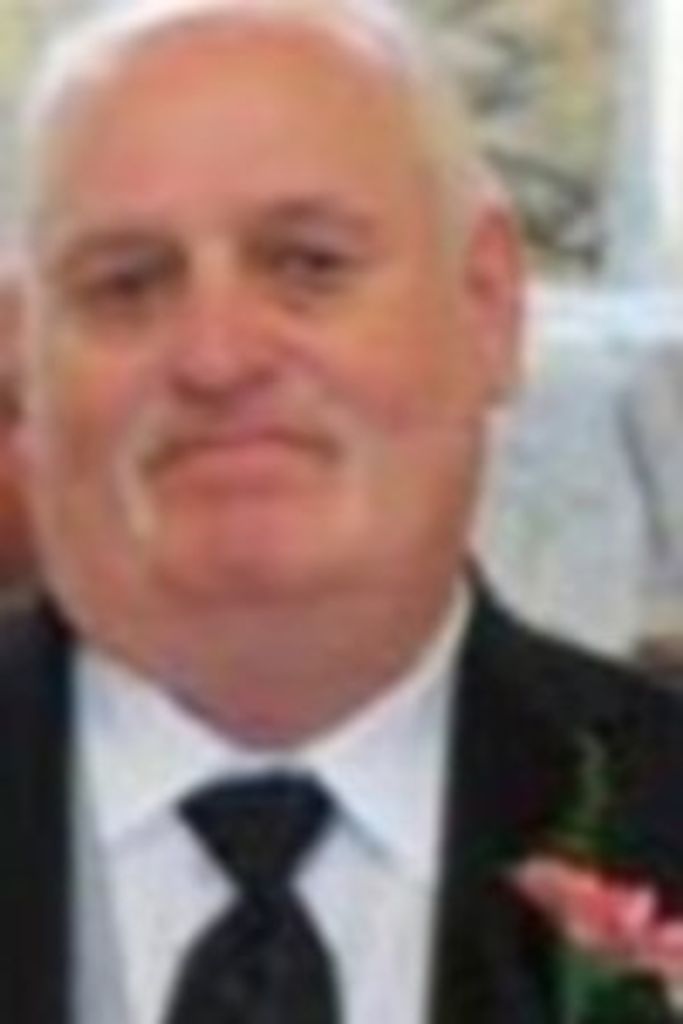 Oliver L. "Leo" Denesha Profile Photo