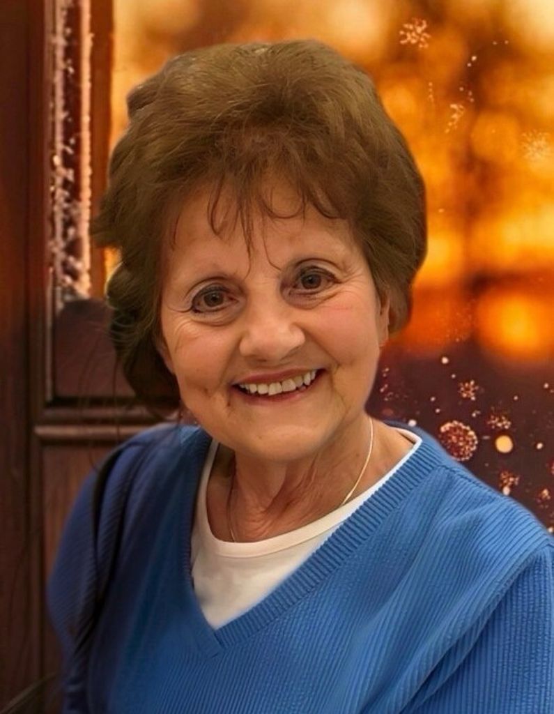 Helen T. (Decapua)  Sabruno