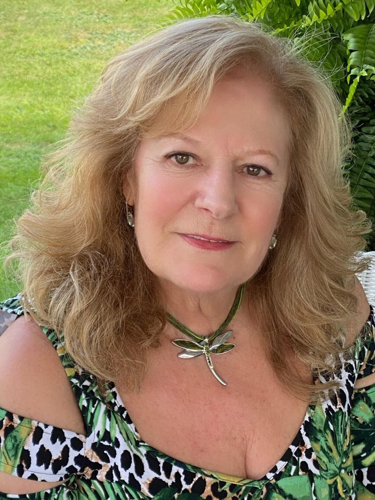 Amparo Hutchison Profile Photo