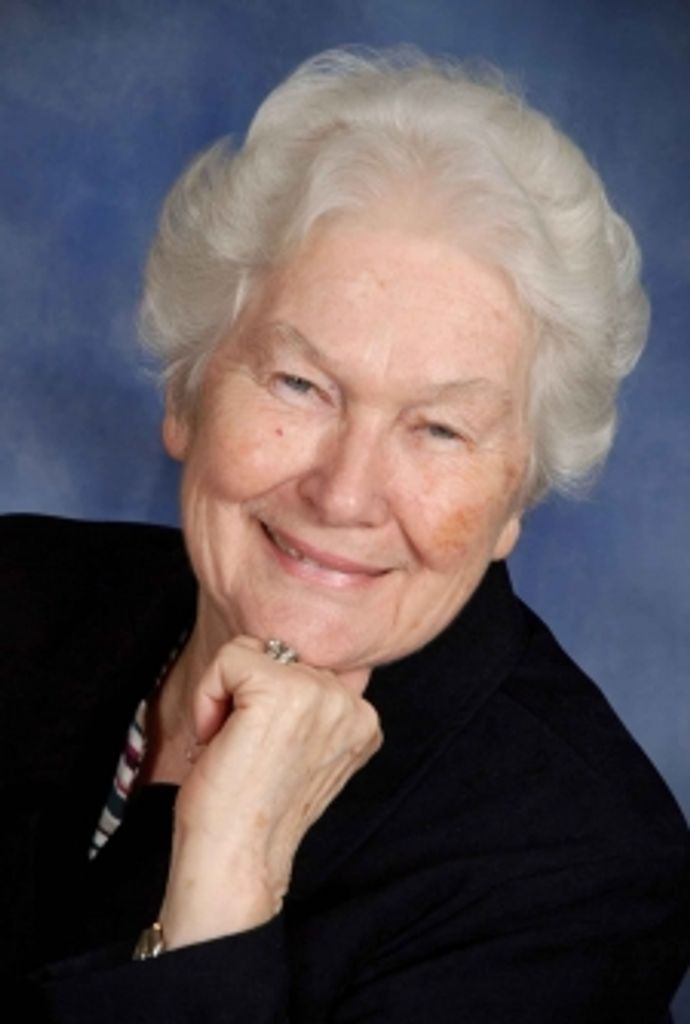 Loshie  Ella Peck