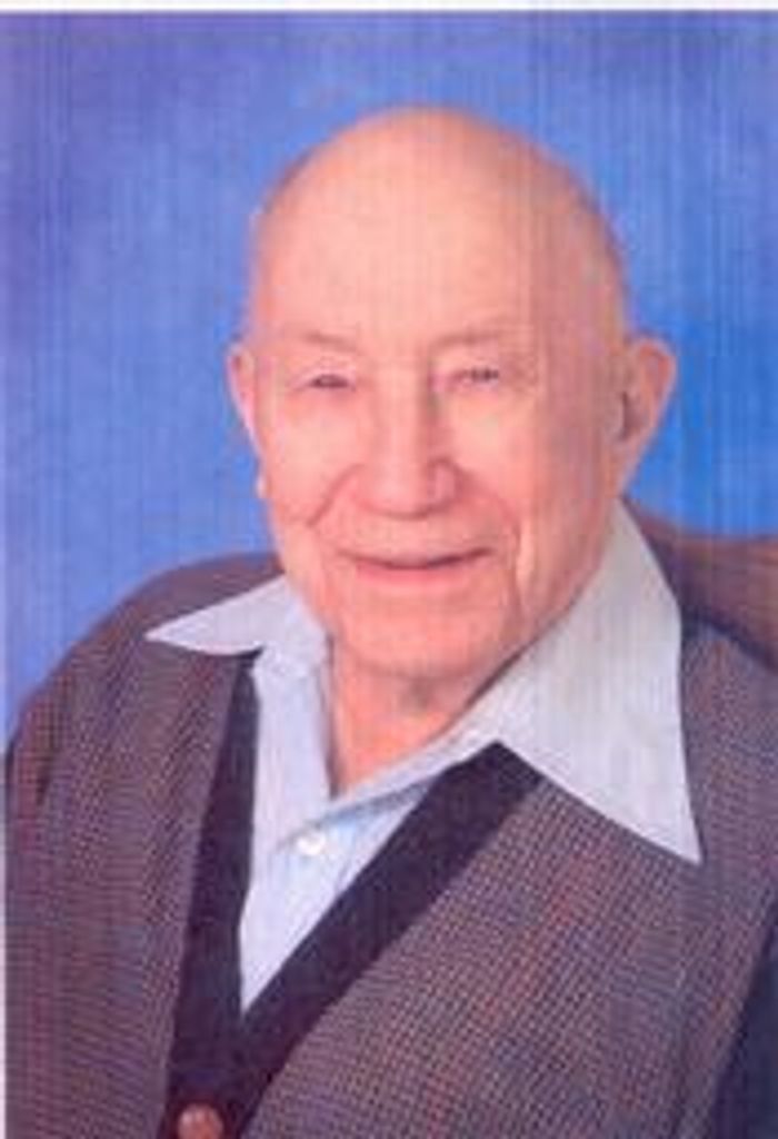 Alton L Knutson