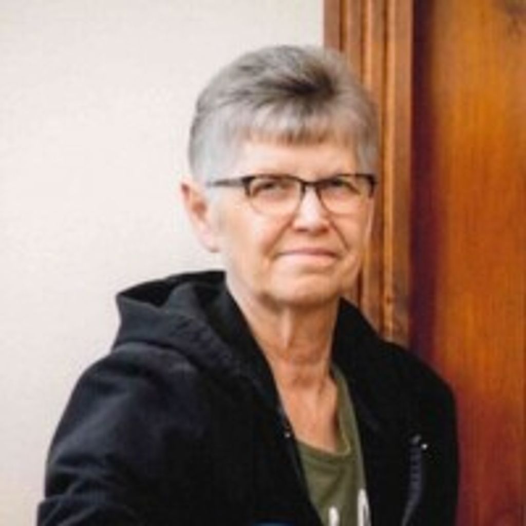 Nadine Wells