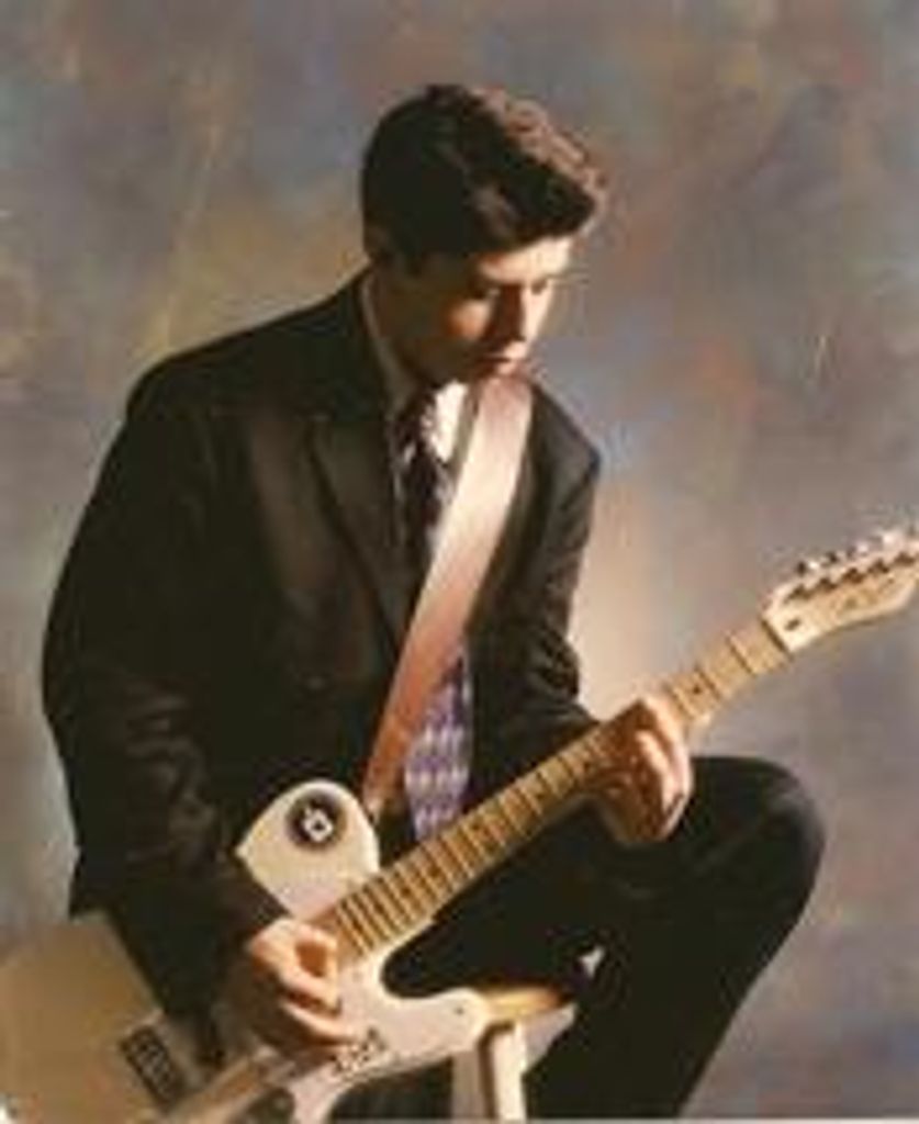 Thomas Everett Profile Photo