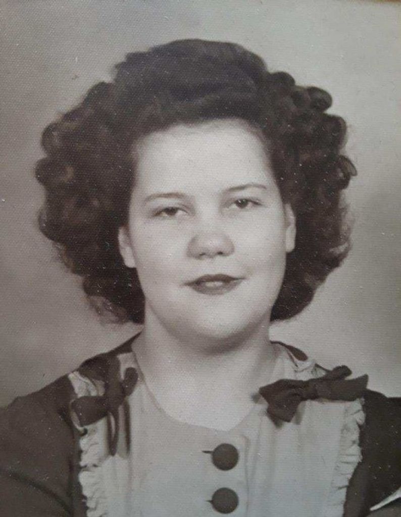 Lola Smith