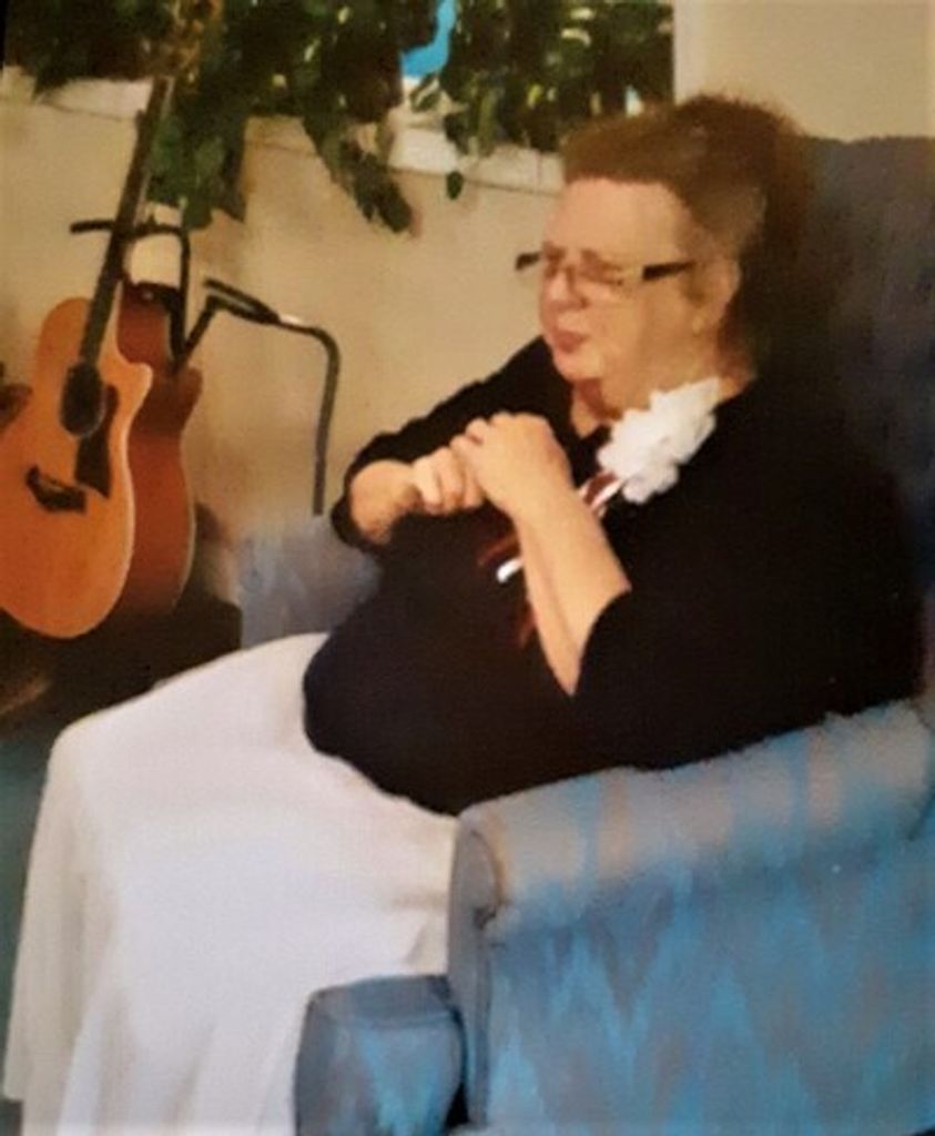 Sue Mckinley Profile Photo