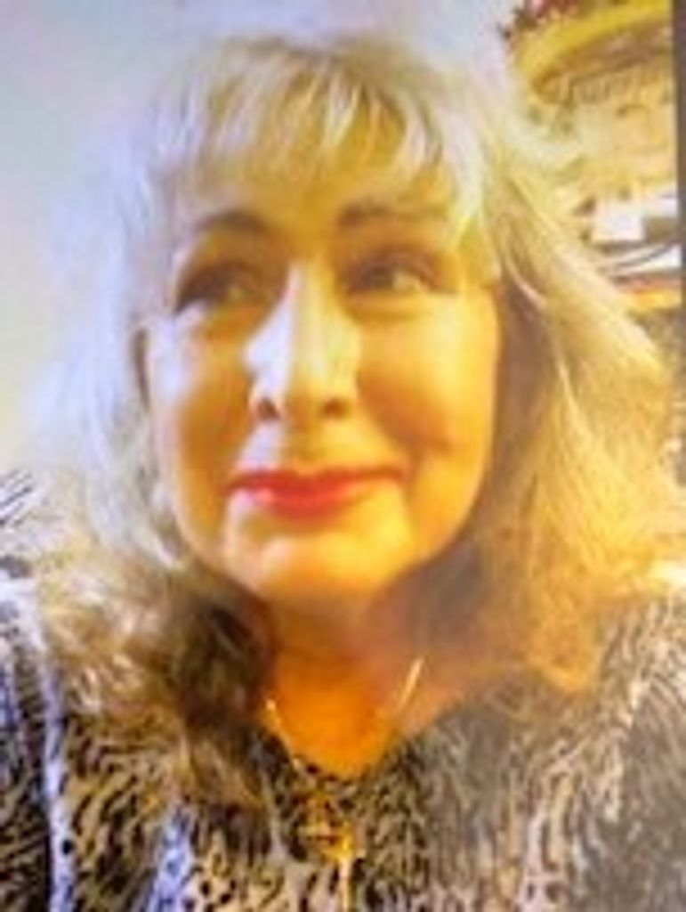 Linda J. (Carvalho)  Senna