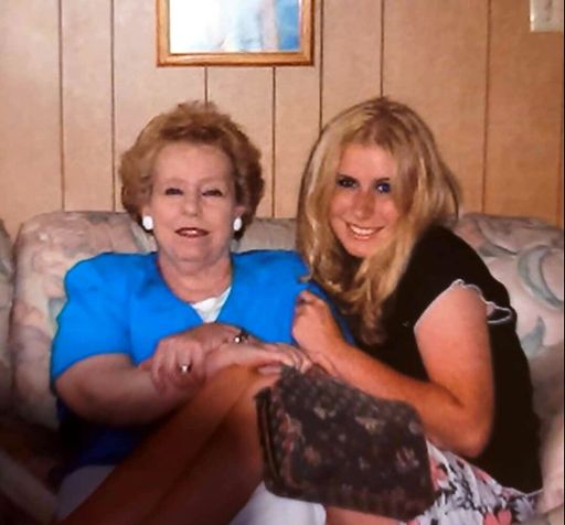 Loretta Rogers photo gallery thumbnail 55 of 126
