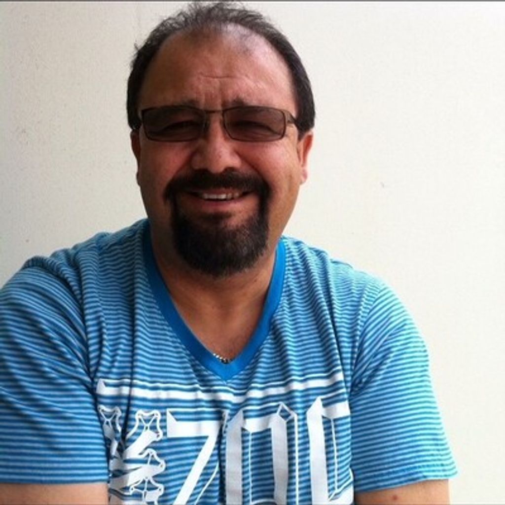 Louis J. Arellano Profile Photo