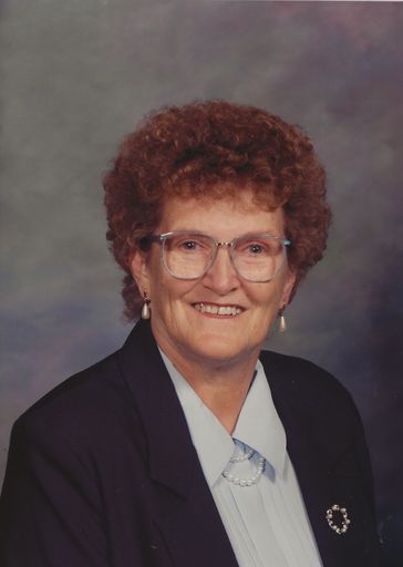 Etta Mae Dirks photo gallery thumbnail 5 of 92
