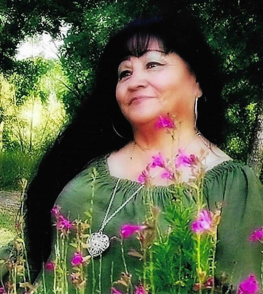 Goldie  J. (Castillo) Gallardo Profile Photo
