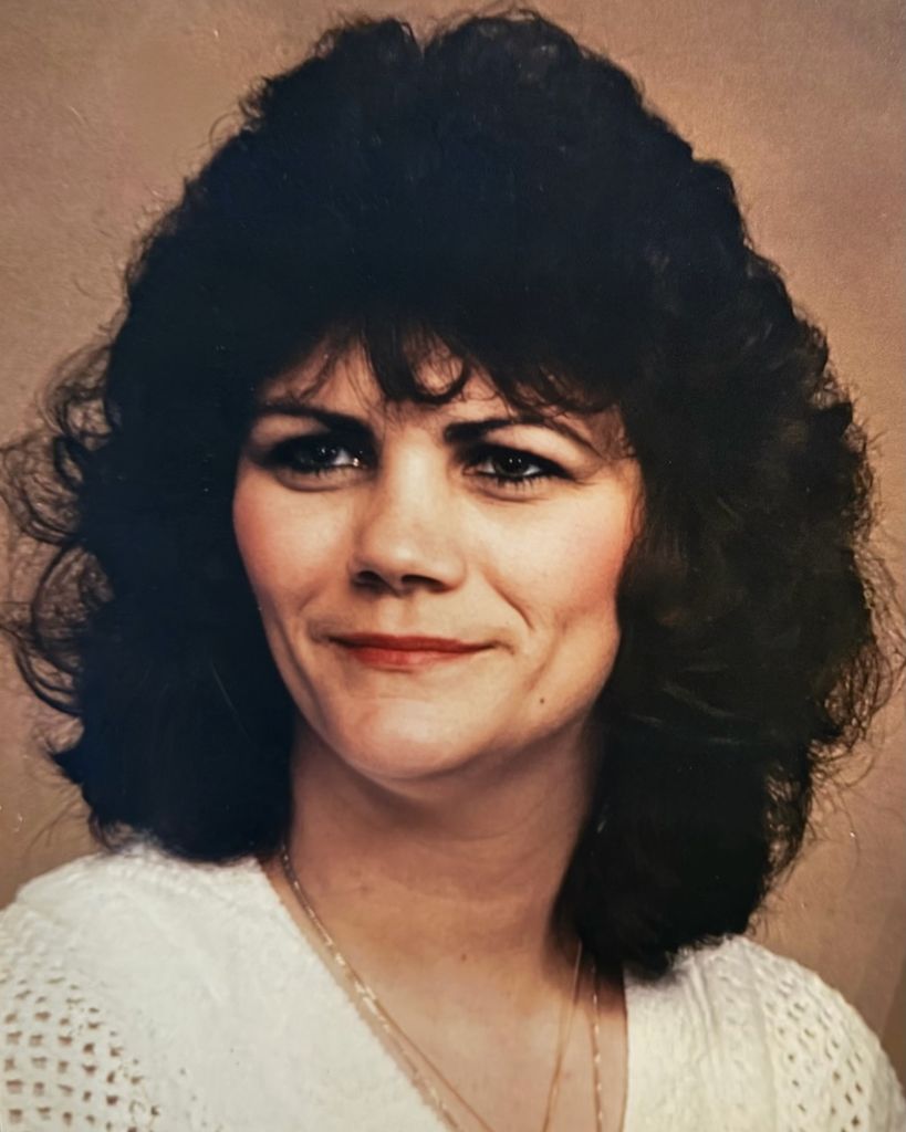Lucinda " Cindy" Krosnicki