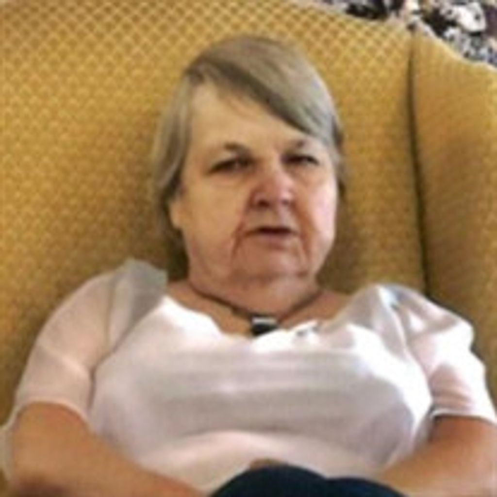 Linda Joyce Hunt Profile Photo