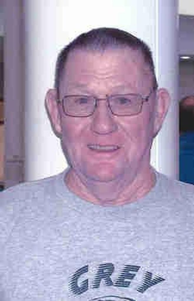 James Woods Profile Photo