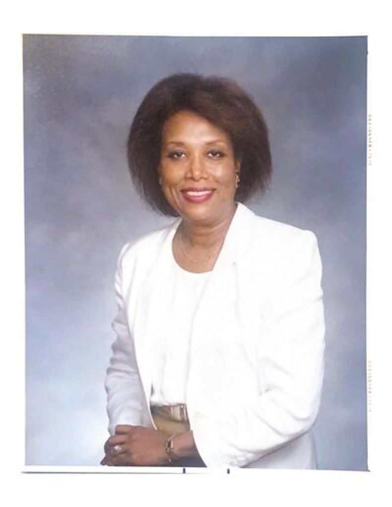 Ms.Leassie Armstrong Profile Photo
