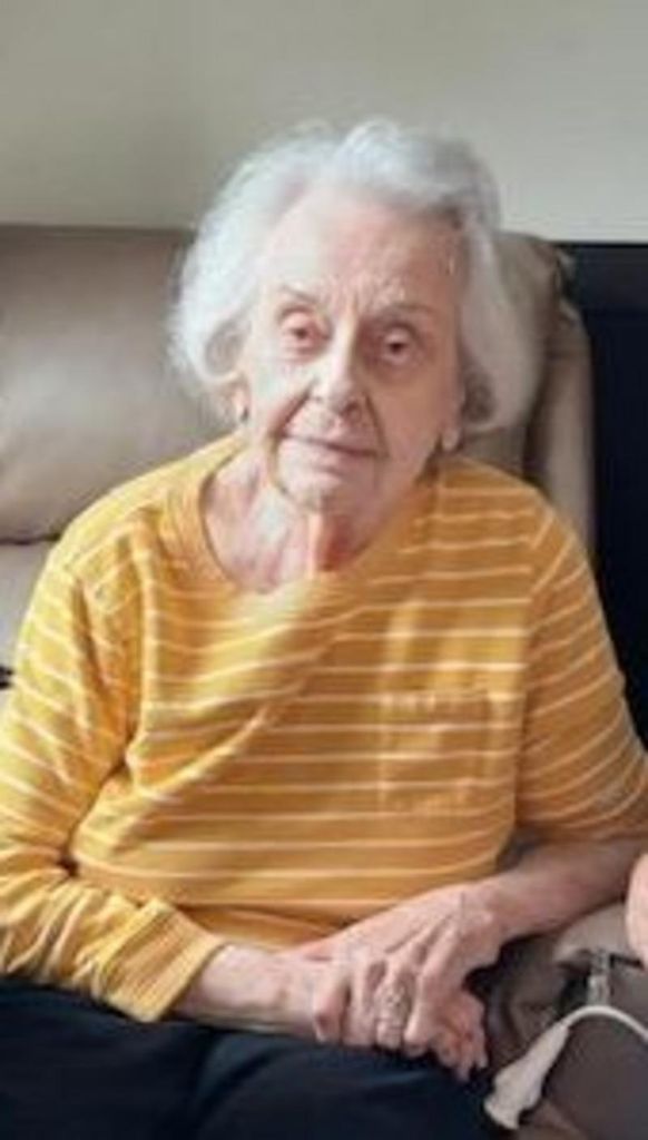 Elizabeth Leonard Psomas Profile Photo