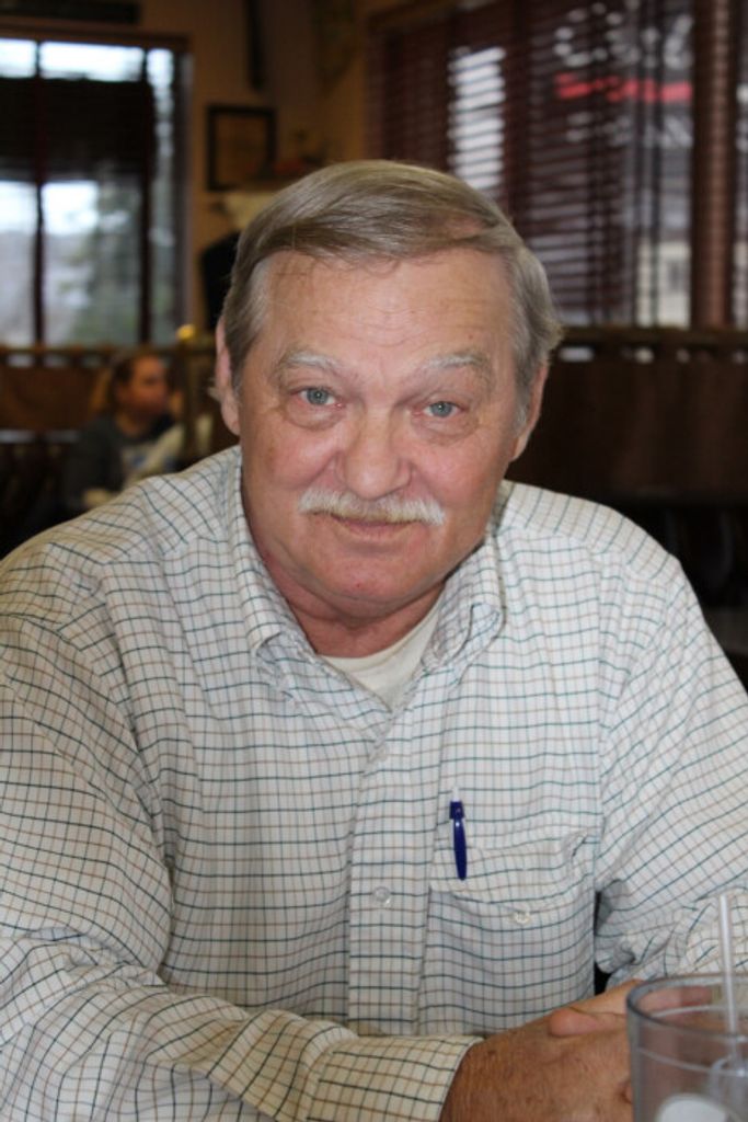William “Bill” Louis Moore Profile Photo