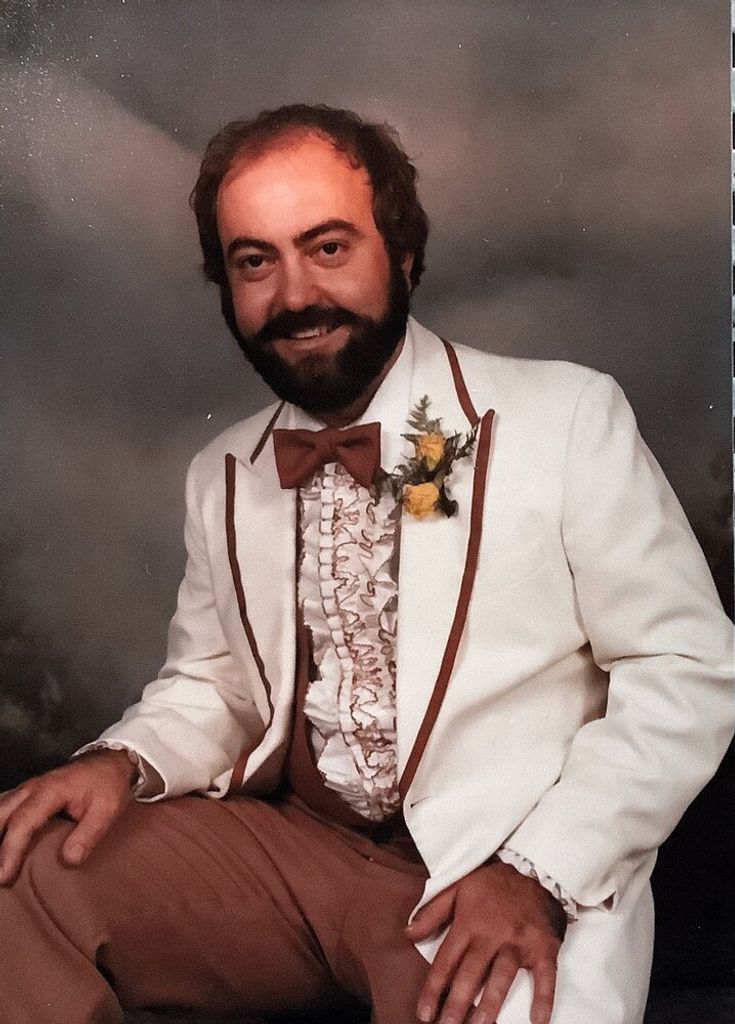 Gerald Owen Thompson Profile Photo