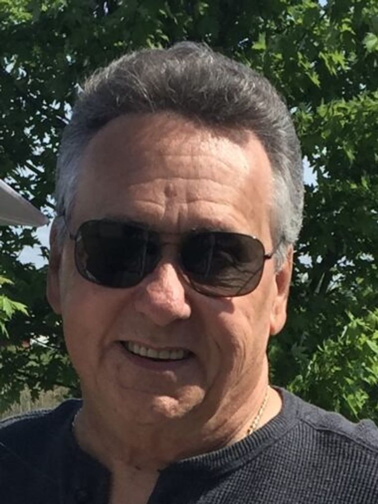 Larry  Suhy