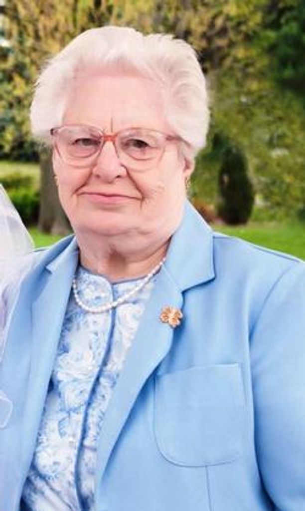 Dolores Irene Posey