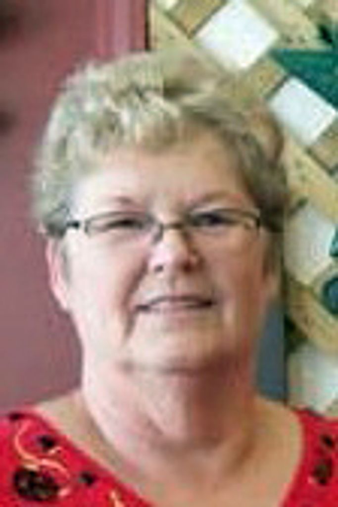 Laverta Joyce (Chapman)  Berlin Profile Photo